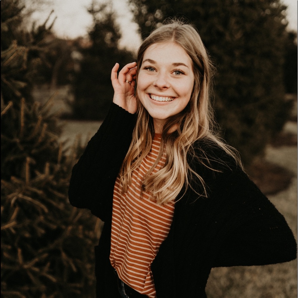 Meet your Posher, Maddi